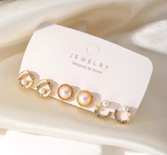 https://paygoodecu.com/products/conjunto-de-aretes?_pos=1&_psq=CONJU&_ss=e&_v=1.0
