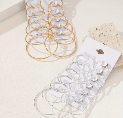 https://paygoodecu.com/products/conjunto-de-aretes-plateados-y-dorados