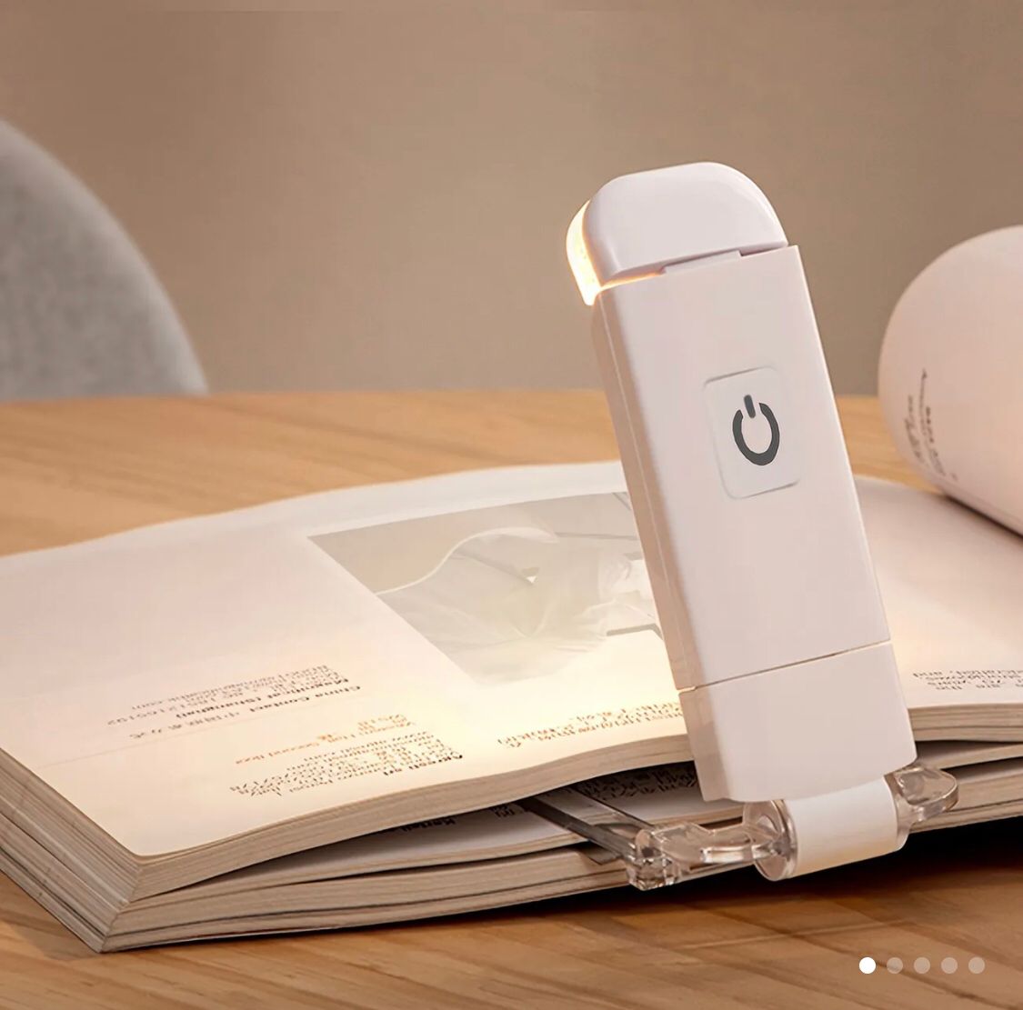 https://paygoodecu.com/products/luz-para-lectura-portatil-3-niveles-de-brillo?_pos=1&_psq=LU&_ss=e&_v=1.0